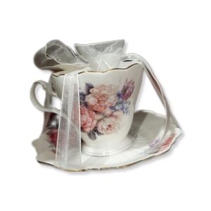 Limited Edition Pacifica Teaware Teacup & Saucer w/Pink Roses & Gold Rim